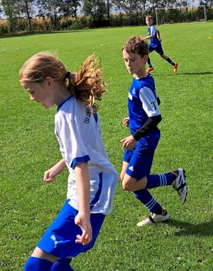 E-Junioren erobern Tabellenführung