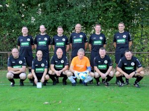 Alte Herren des SV Groß Hesepe gewinnen Jubiläumspokal
