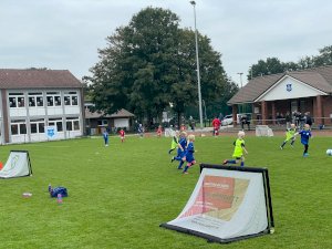 Minis zu Gast im Eschpark