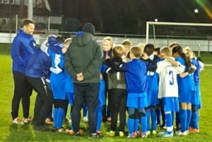 Teamgeist trifft Tore: E-Junioren mit vorzeitigen Staffelsieg