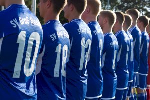 Neue Trikots für die Erste