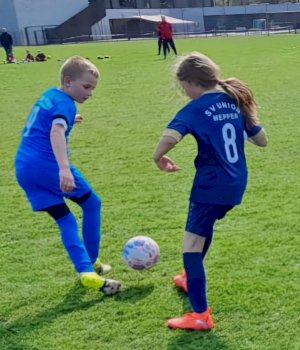 Zwei Spiele, zwei Gesichter: E-Junioren mit deutlicher Steigerung