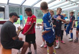 Profi-Erfahrung hautnah: Marius Kleinsorge zu Gast bei unserer D1 und D2