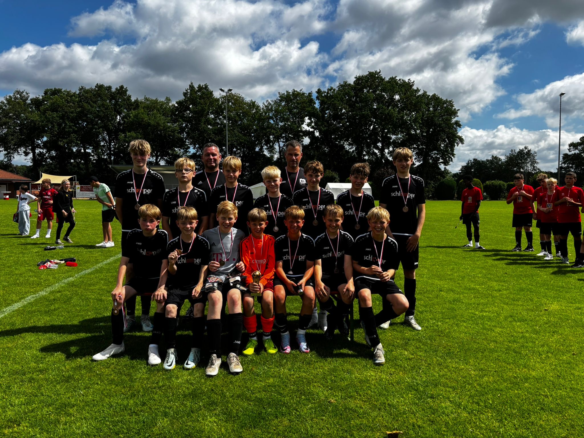 D1 gewinnt Turnier